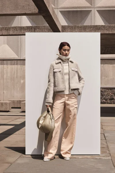 Look 13